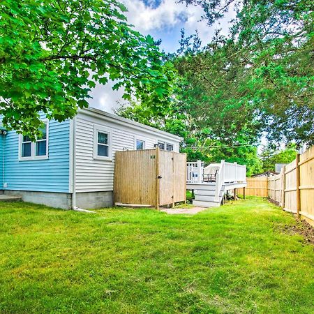 Pet-Friendly Cape Cod Getaway Less Than 1 Mi To Beach デニス・ポート エクステリア 写真